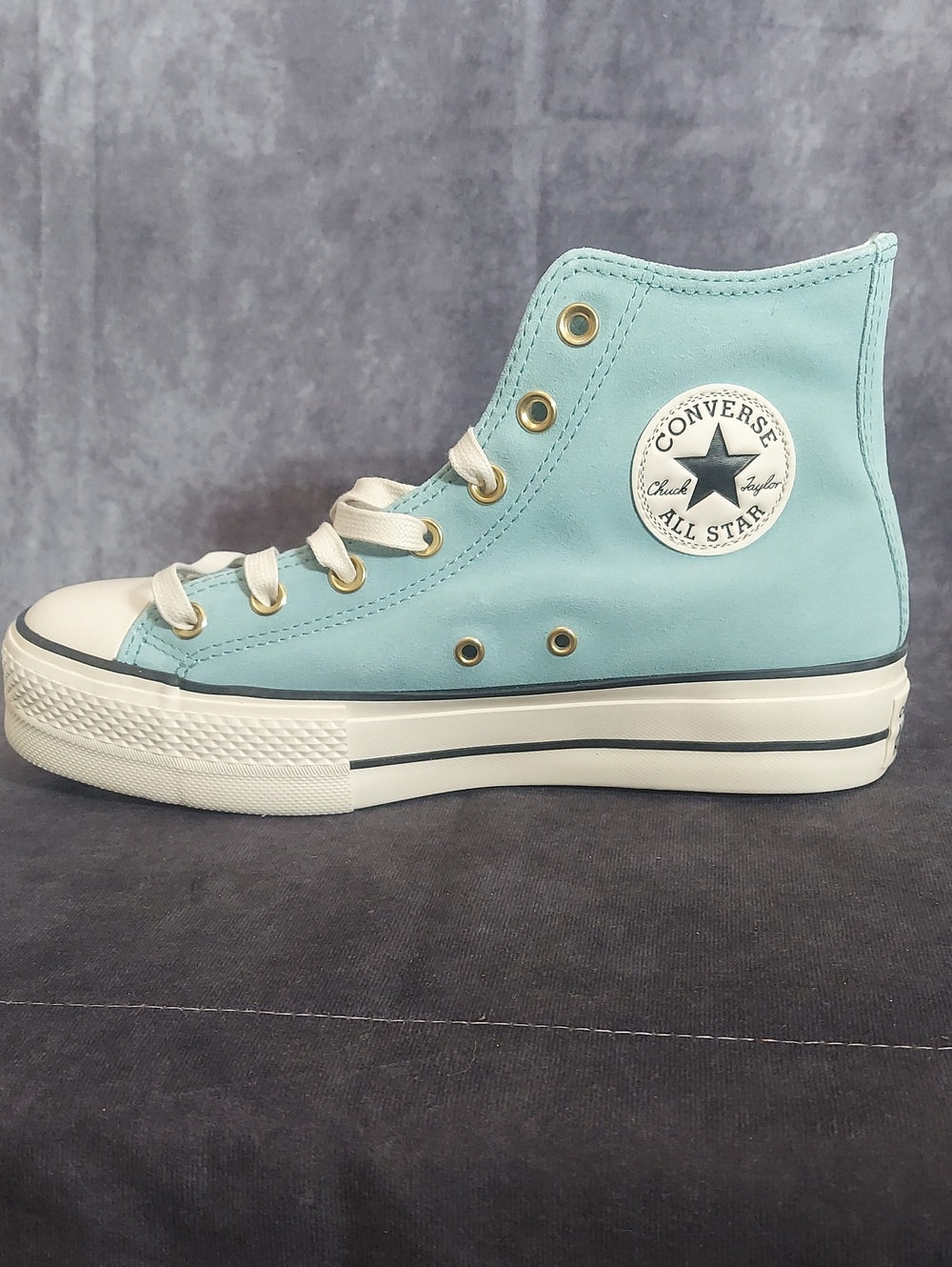 Converse Chuck Taylor All Star Lift Suede Platform Highs - Vernal Pool - Size 9 - Picture 3 of 8
